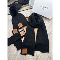 Loewe Caps Scarfs